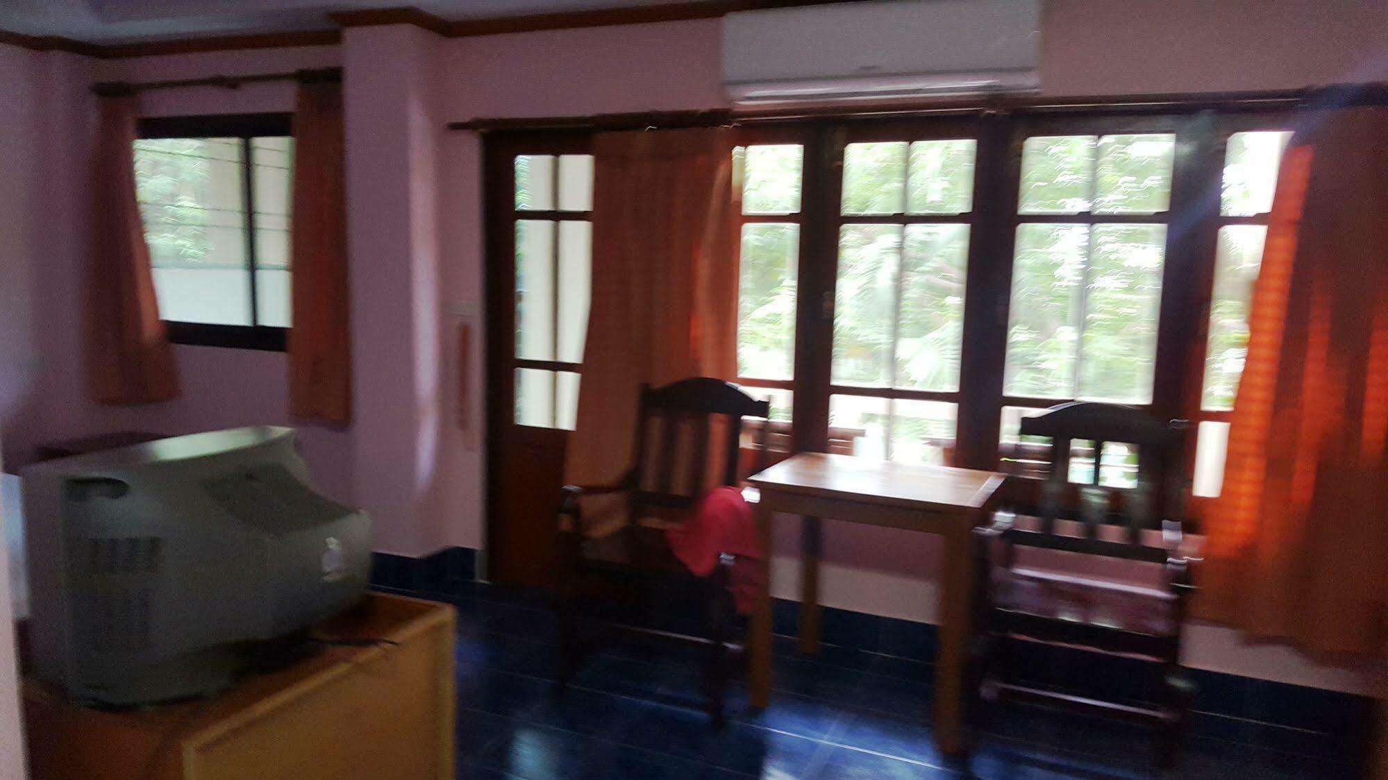 Coconut House Chaweng Hotel Koh Samui Exterior photo
